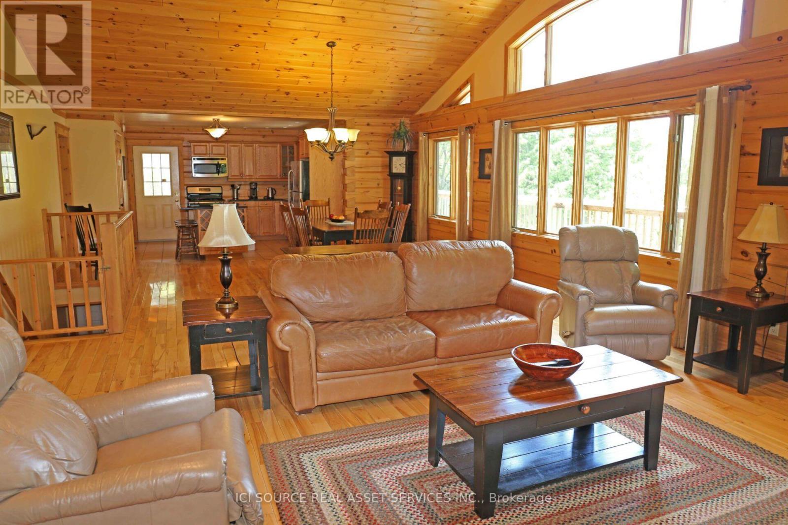 1016 TWIN PINE LANE - Image 11