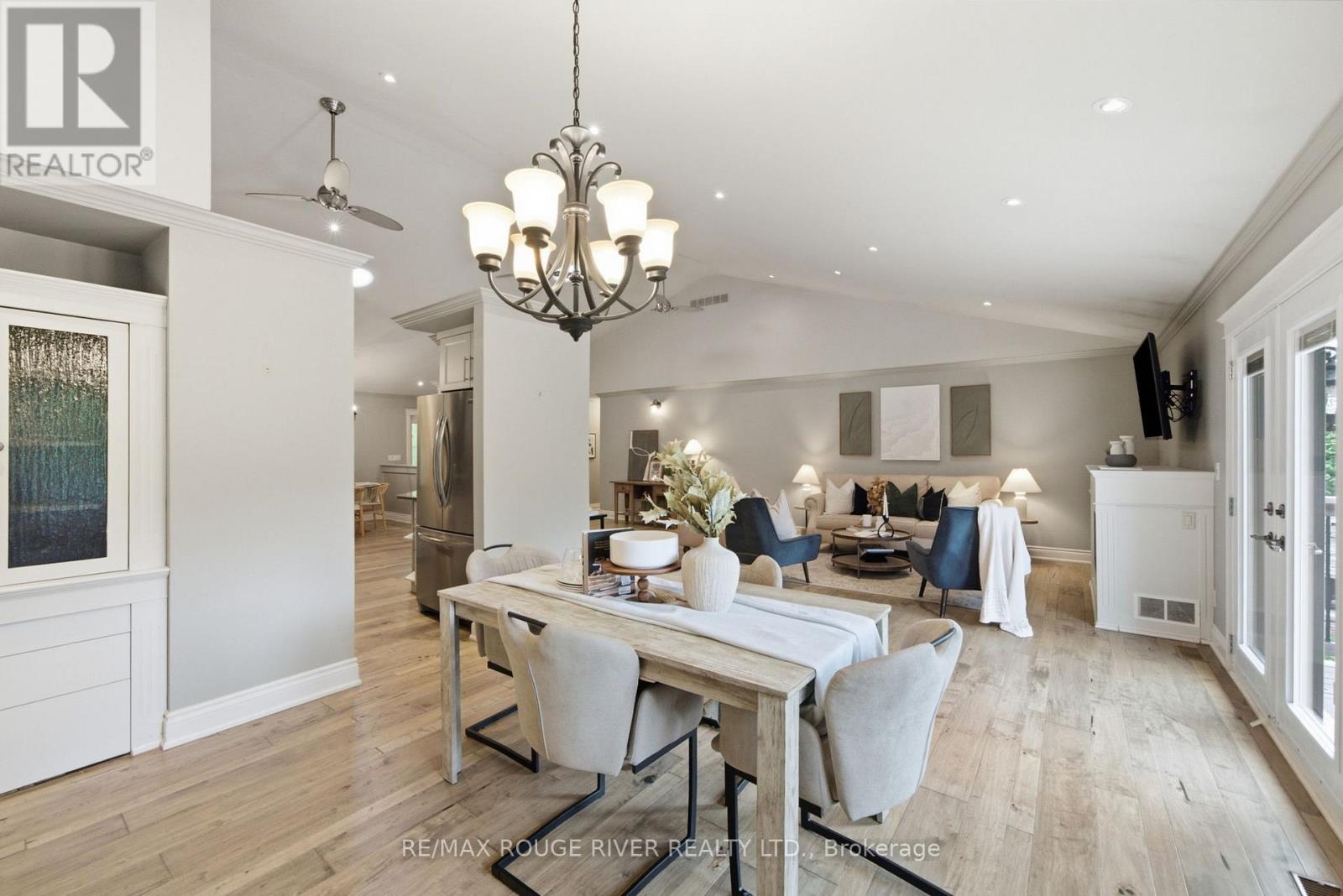 9866 ELLIS ROAD - Image 14