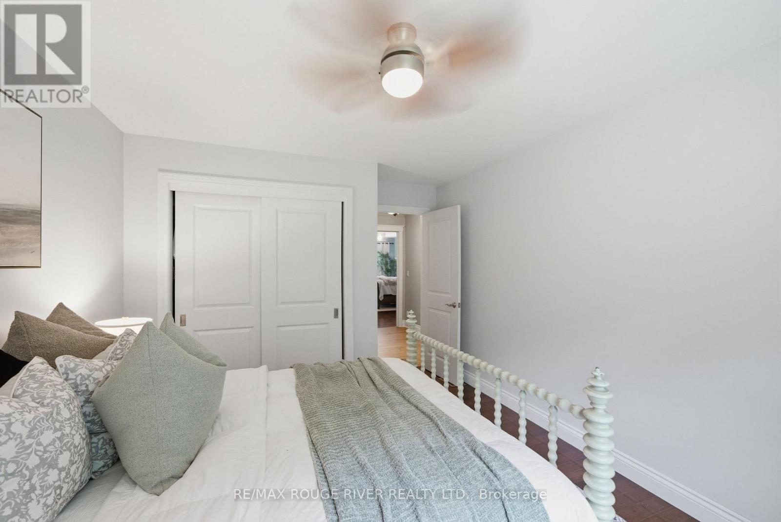9866 ELLIS ROAD - Image 24
