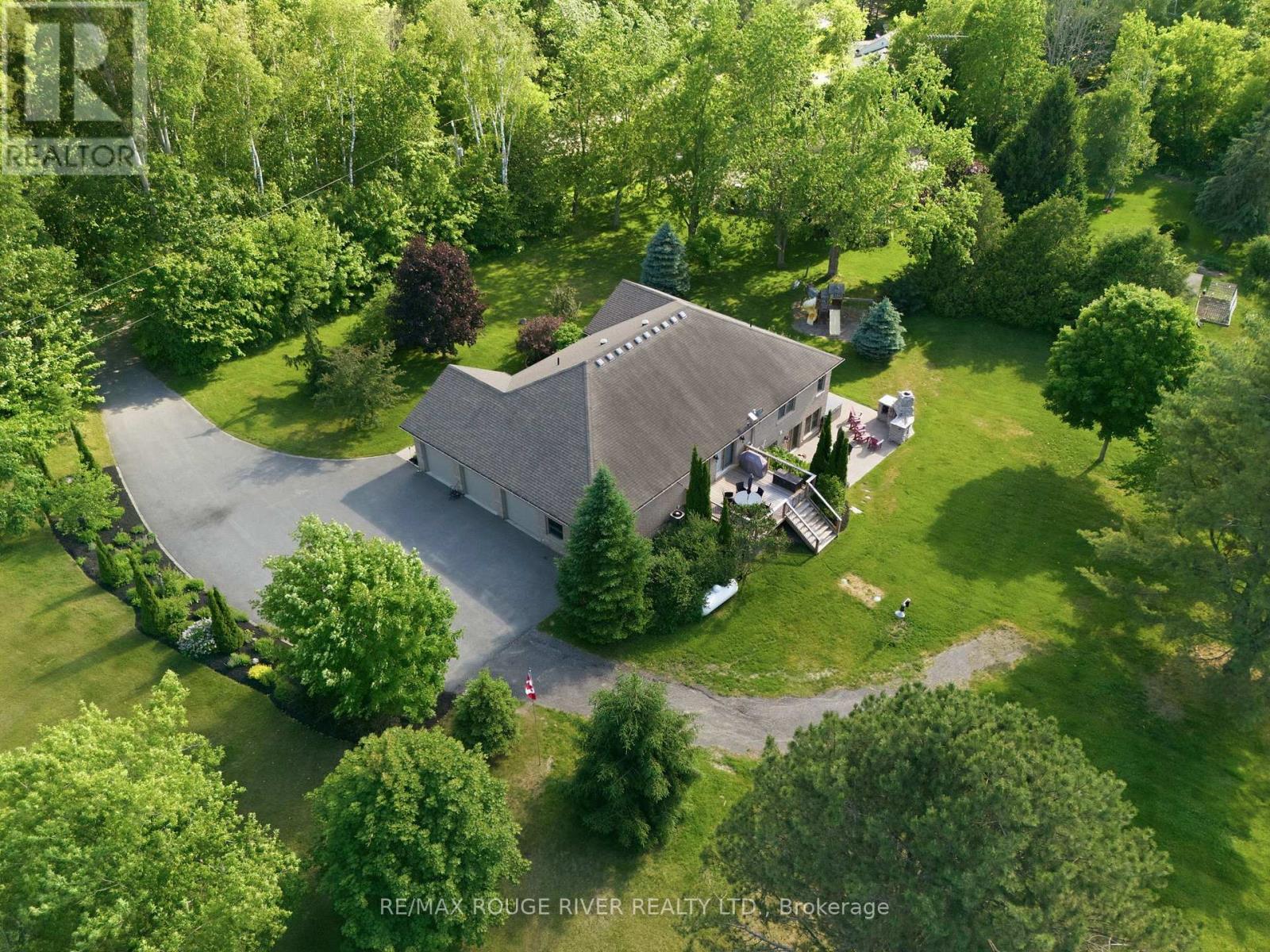 9866 ELLIS ROAD - Image 48