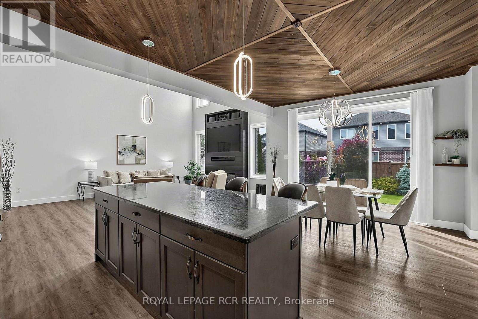 9 MCINTYRE LANE - Image 17