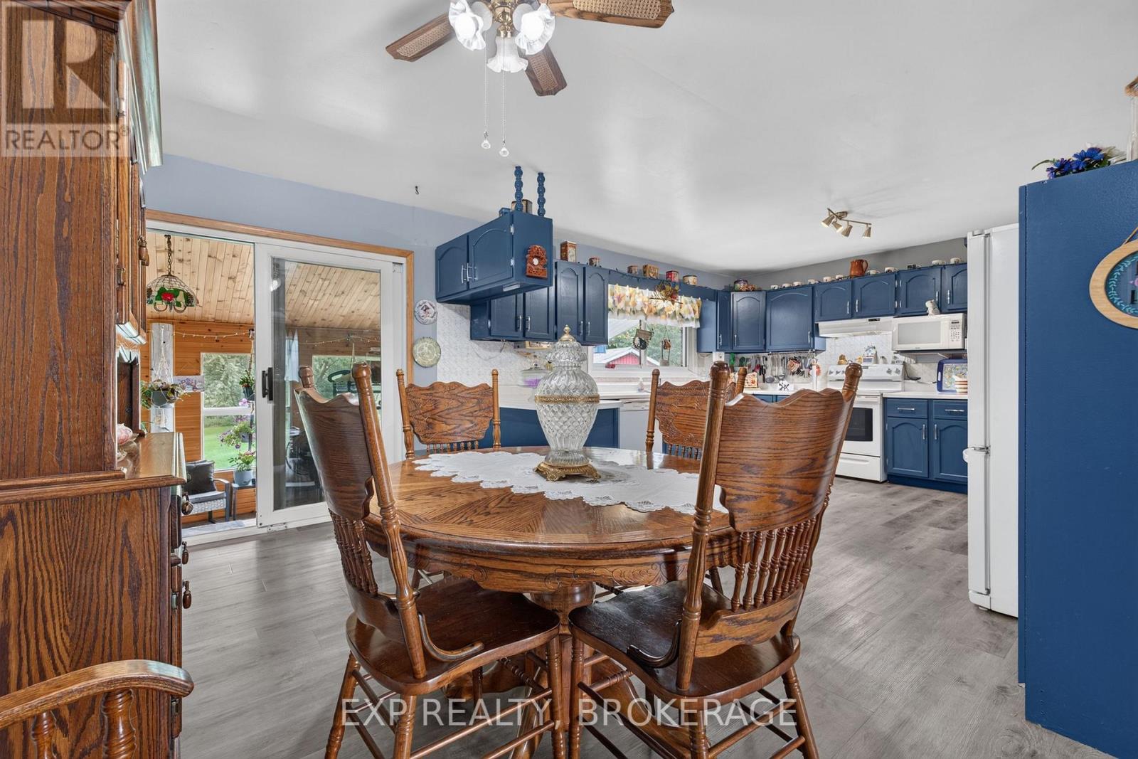 6583 HIGHWAY 15 - Image 12