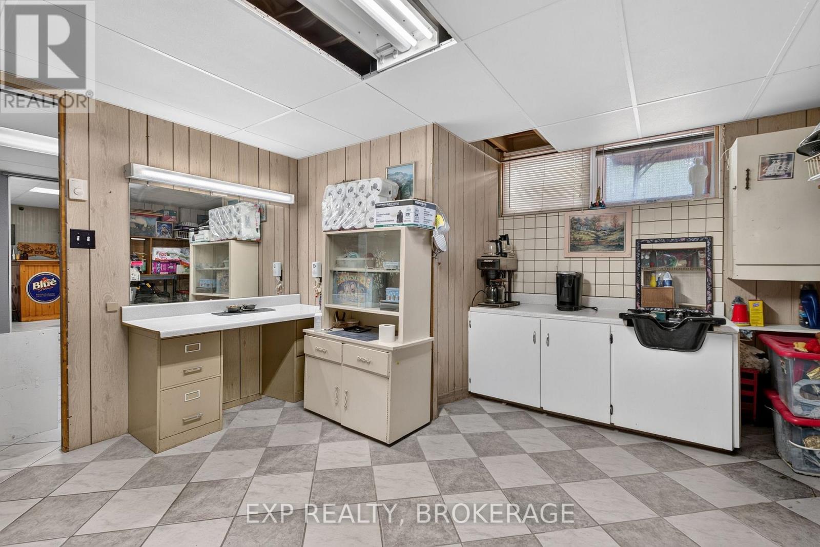 6583 HIGHWAY 15 - Image 34