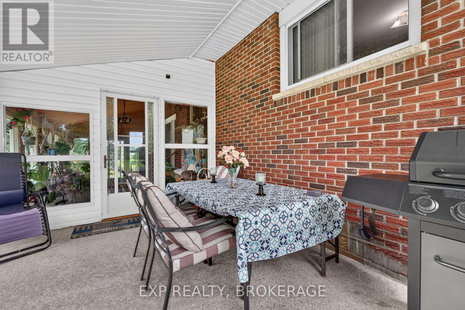 6583 HIGHWAY 15 - Image 36