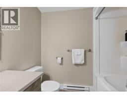 59 Wilmington, Moncton, NB E1A9L3 Photo 41
