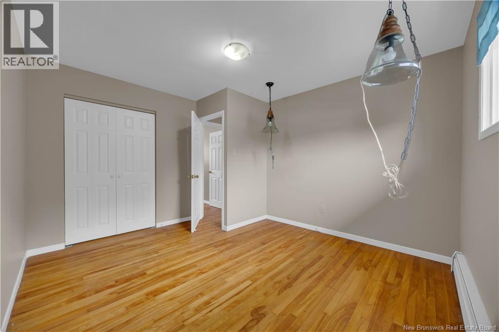 581 Michael Crescent - Image 21