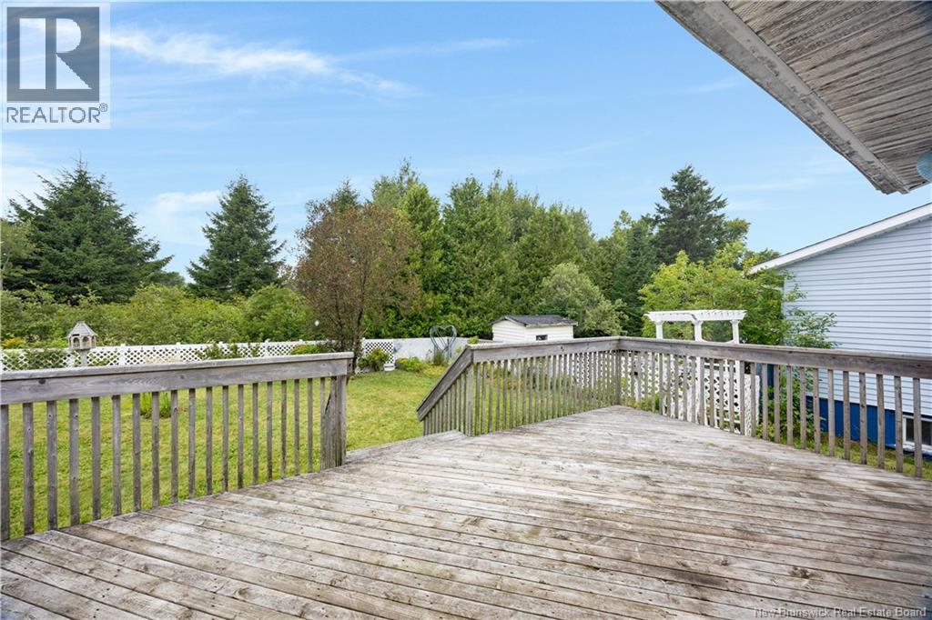581 Michael Crescent - Image 30