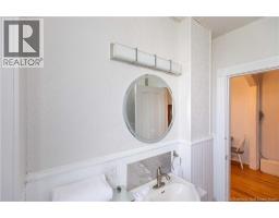 107 Orange Street, Saint John, NB E2L1M5 Photo 25