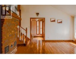 1045 Tremaine Avenue S, Listowel, ON N4W3G9 Photo 16