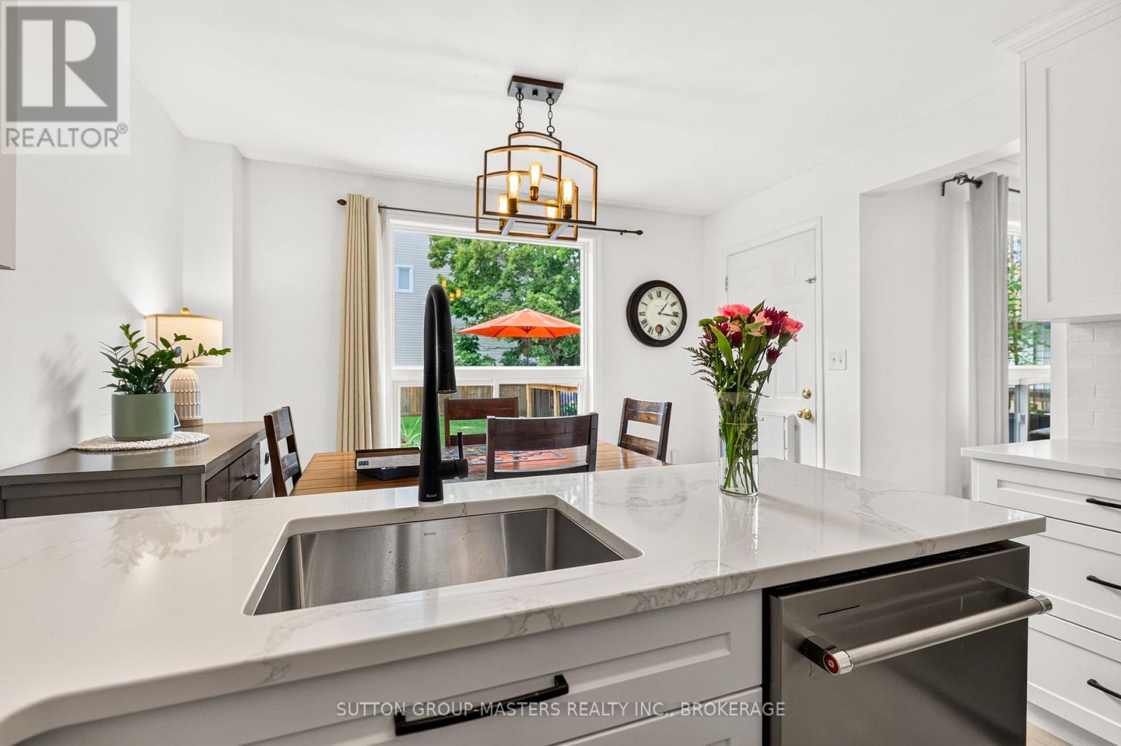 473 EVANGELINE AVENUE - Image 14
