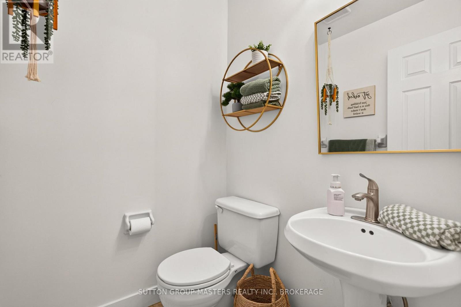 473 EVANGELINE AVENUE - Image 15