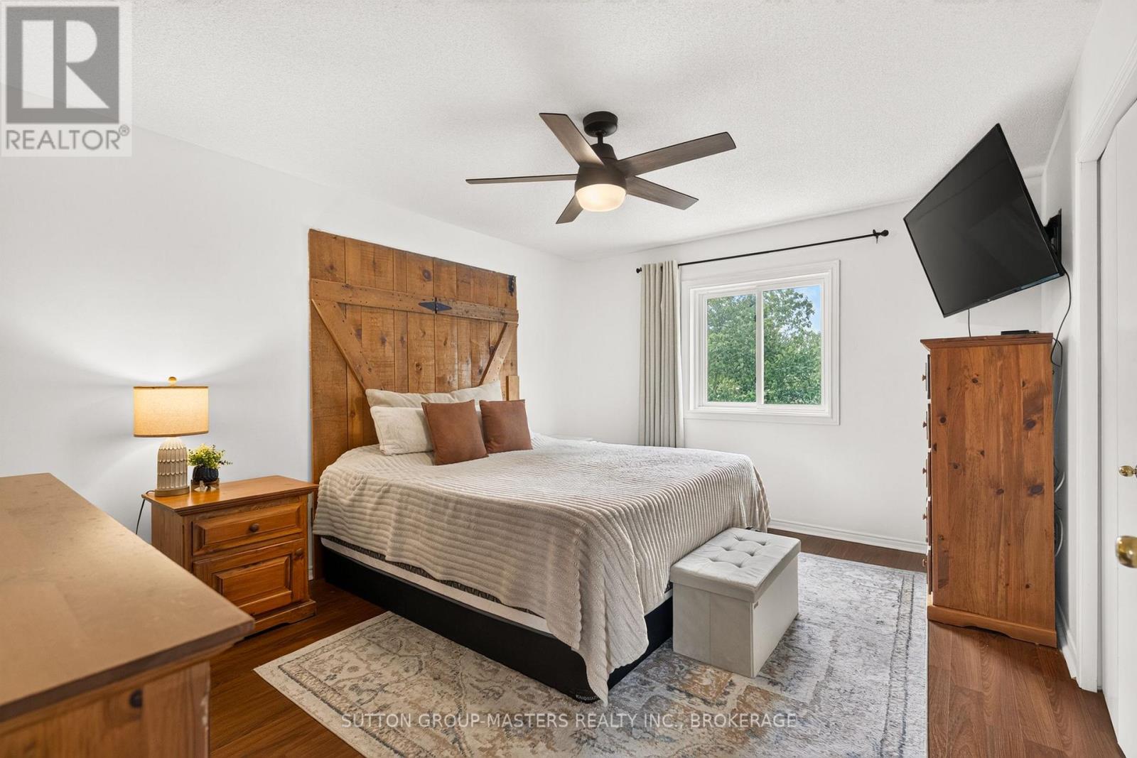 473 EVANGELINE AVENUE - 18