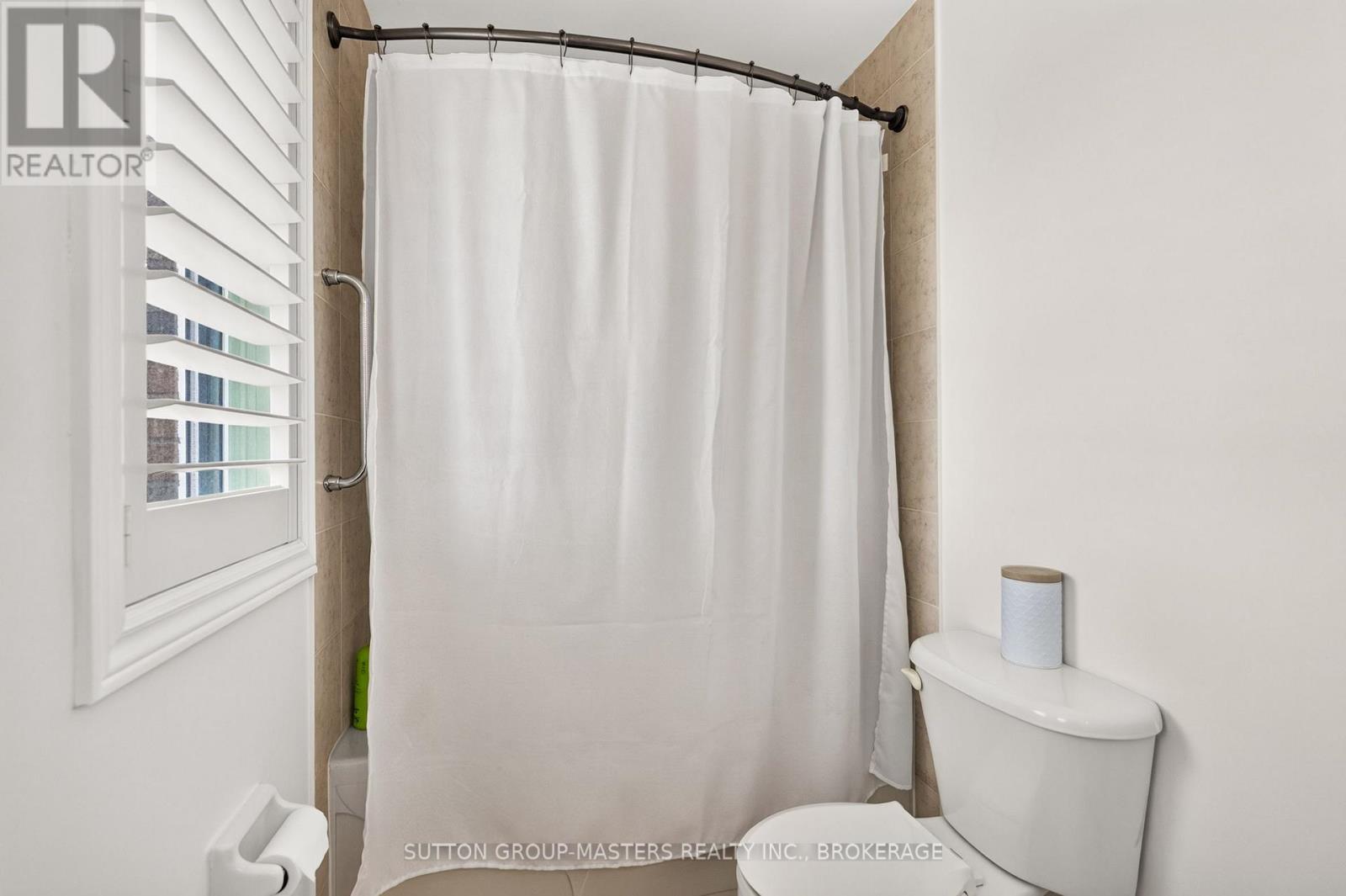 473 EVANGELINE AVENUE - Image 25
