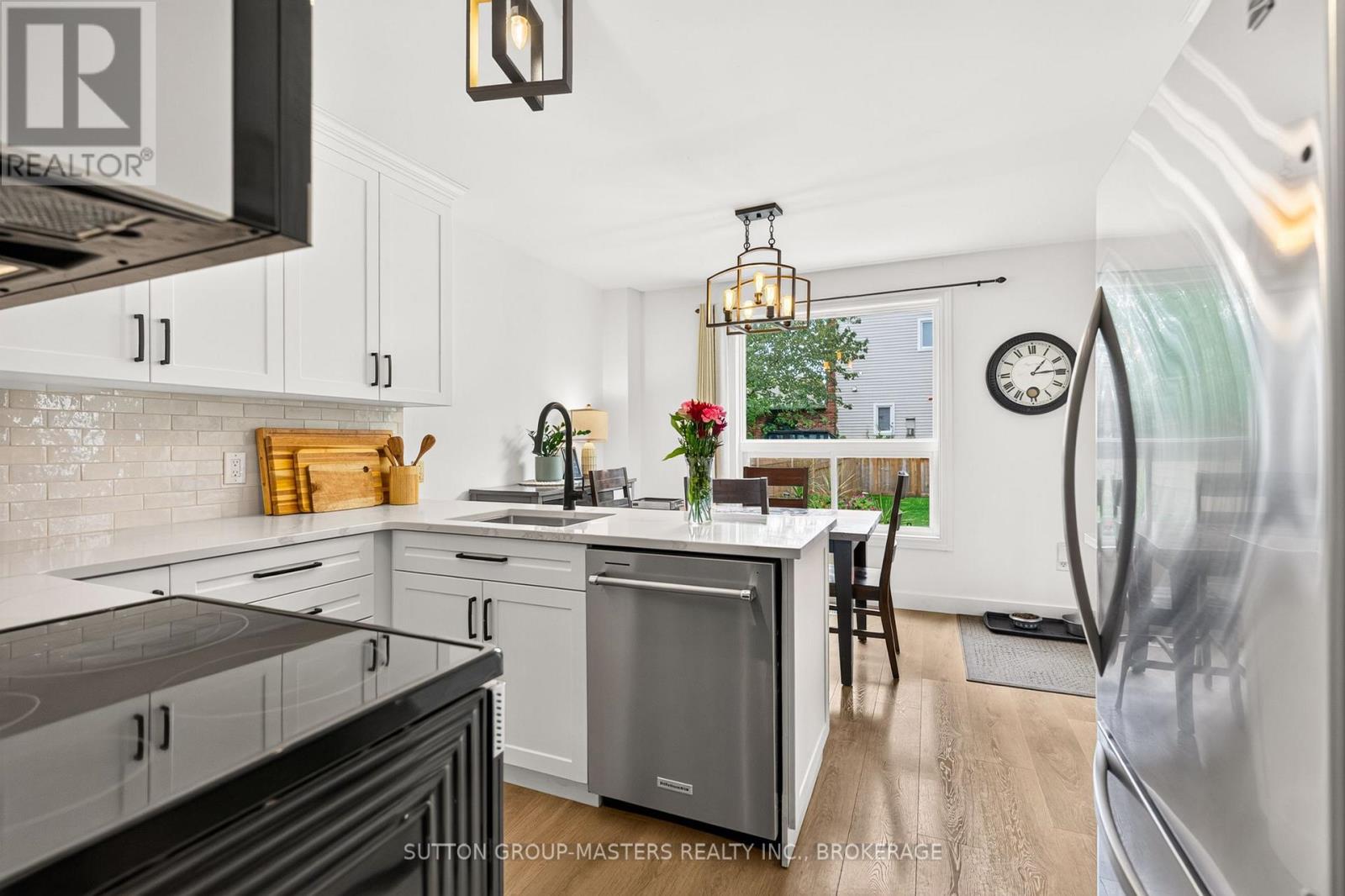 473 EVANGELINE AVENUE - 9