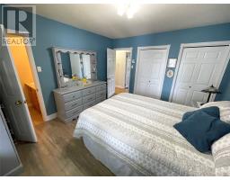 19 Gardner Street thumbnail 21