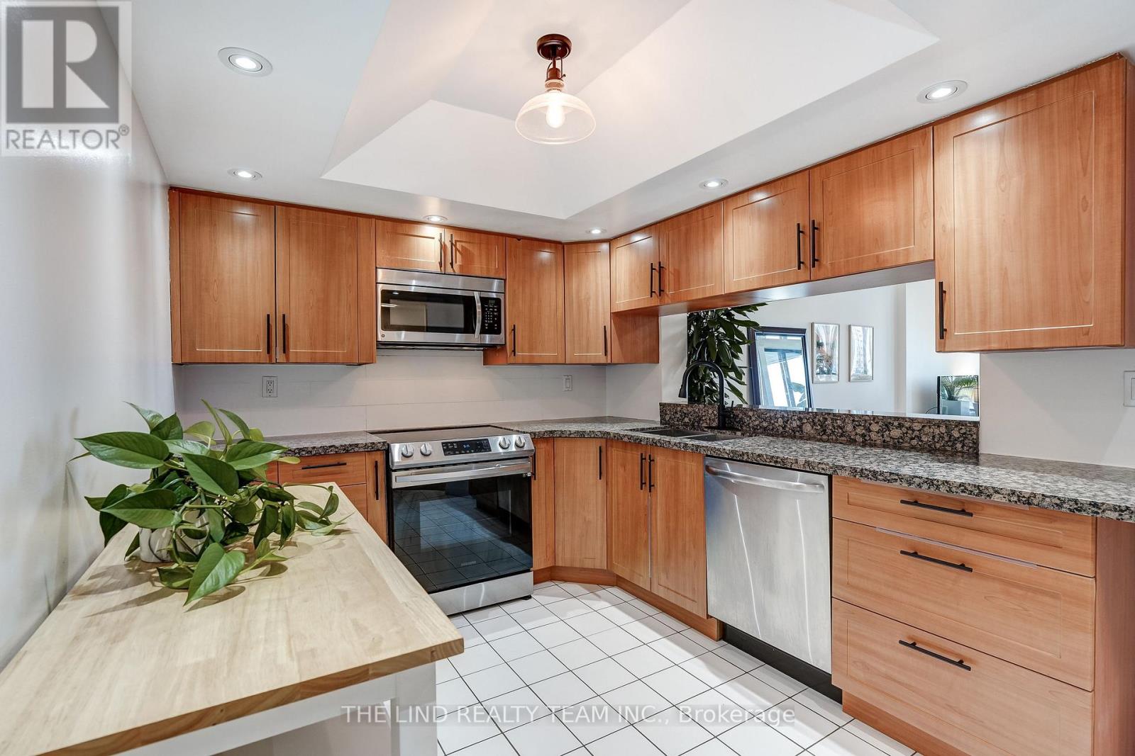 #1402 7440 BATHURST STREET - 12