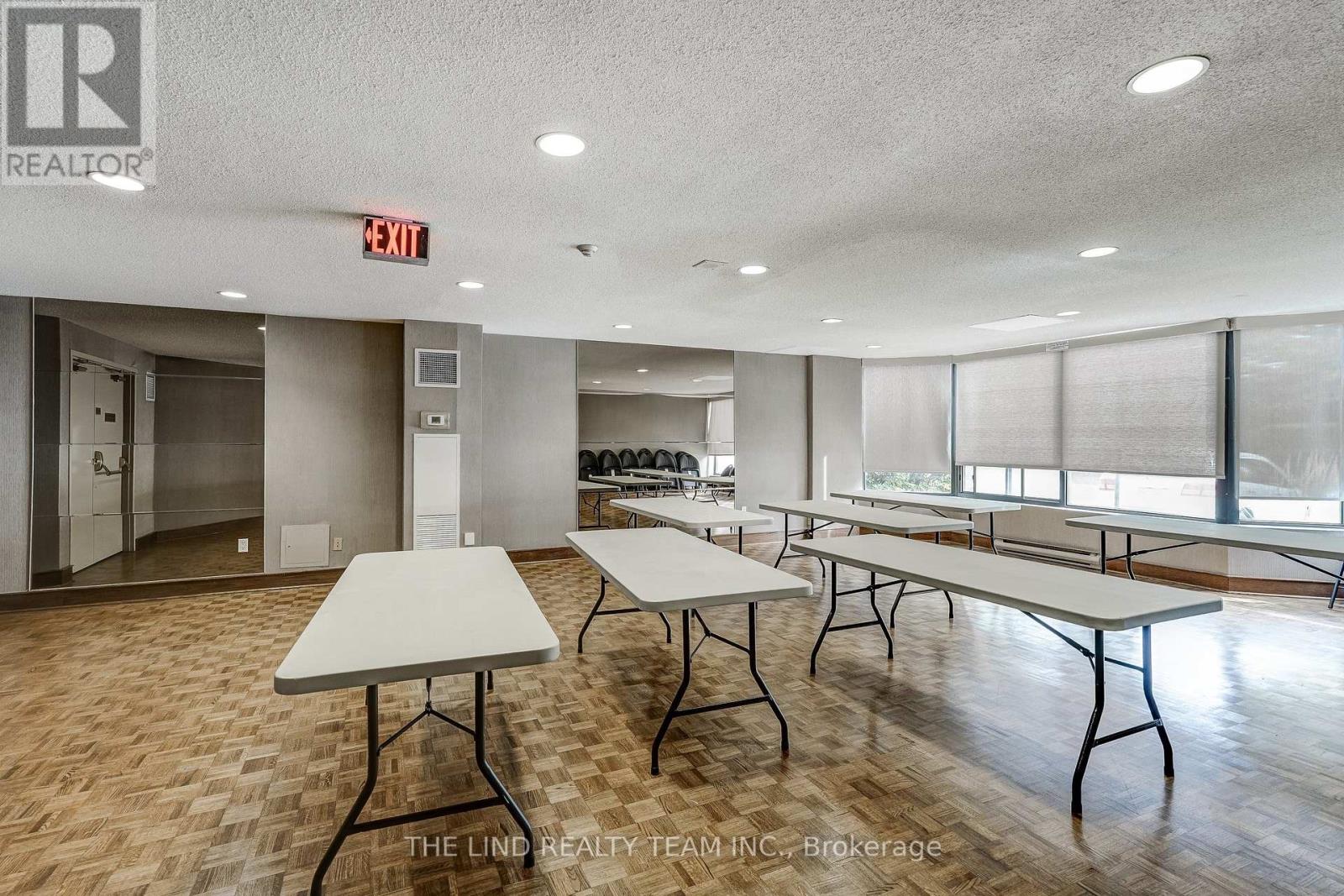 #1402 7440 BATHURST STREET - 40