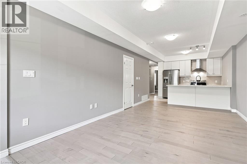 12 WHEAT Lane - Image 7