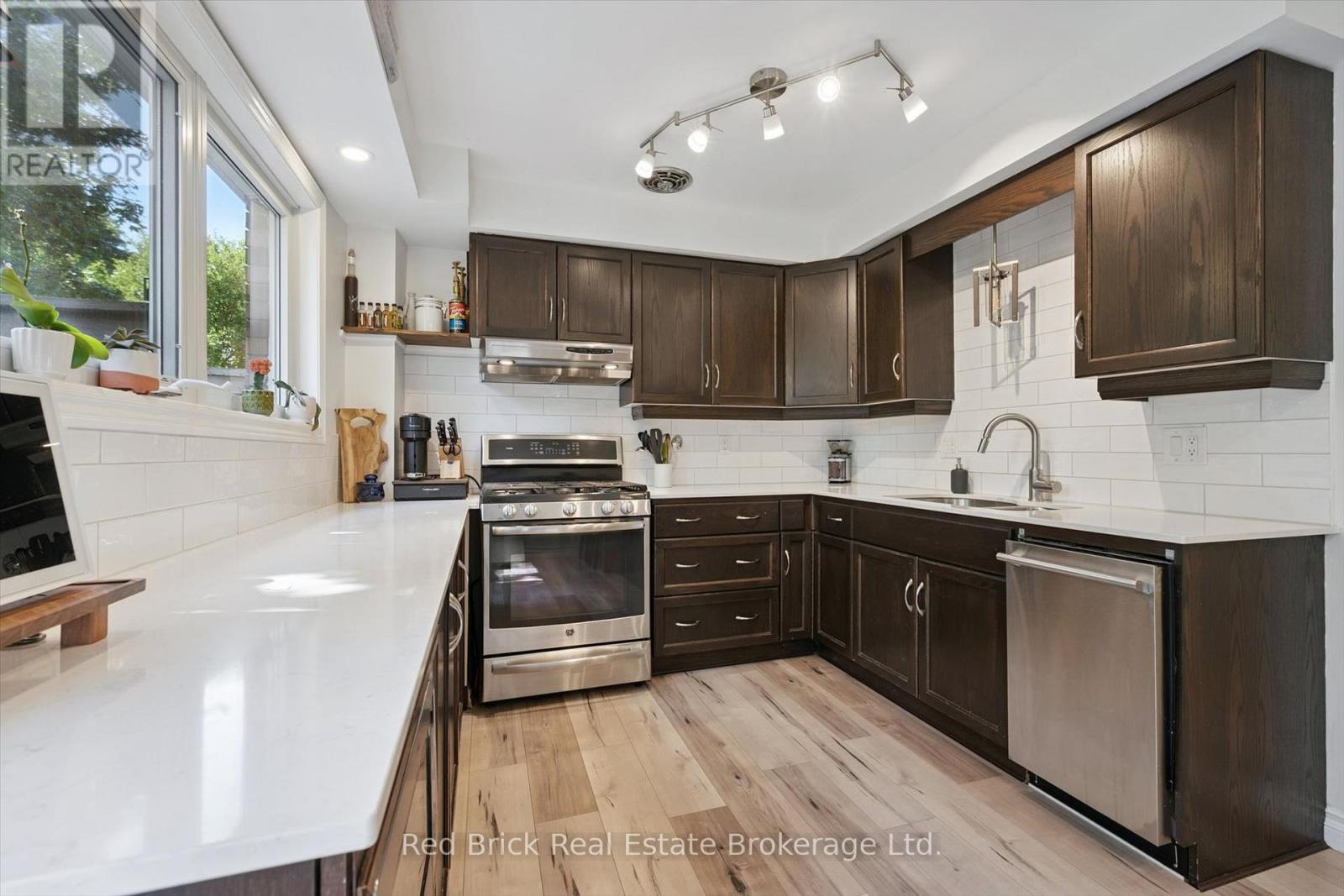 436 WILLOW ROAD - Image 8