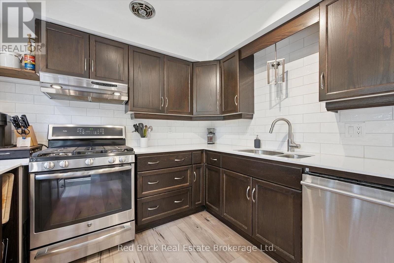 436 WILLOW ROAD - Image 9