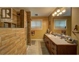 3548 Hatchery Road, Horsefly, BC V0L1L0 Photo 15
