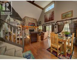 Foyer - 3548 Hatchery Road, Horsefly, BC V0L1L0 Photo 8