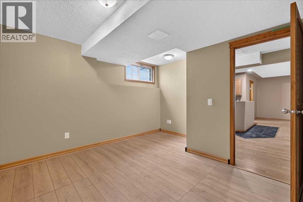 114 South Shore Point - Image 39