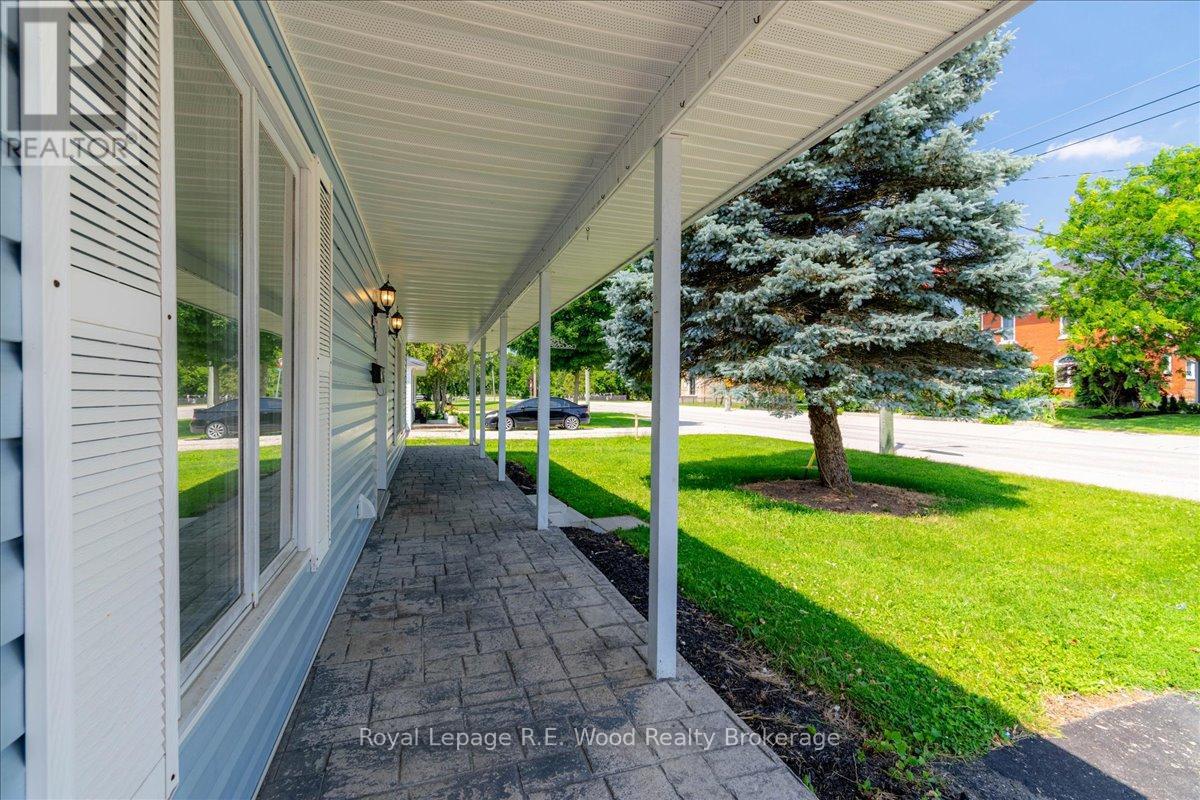419 MAIN STREET W - Image 4