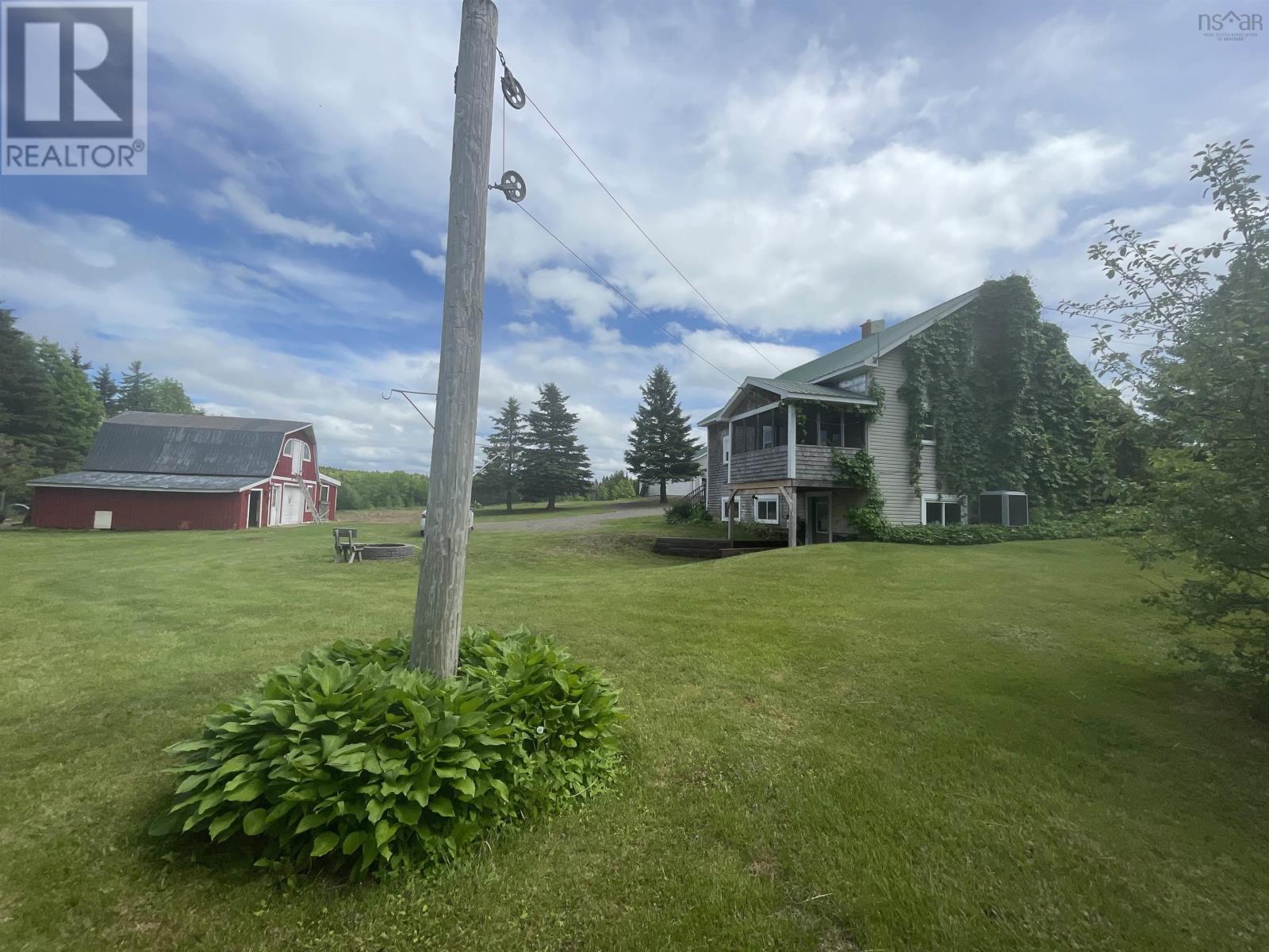 Property 30 of 43 of 91 Warwick Mountain Road