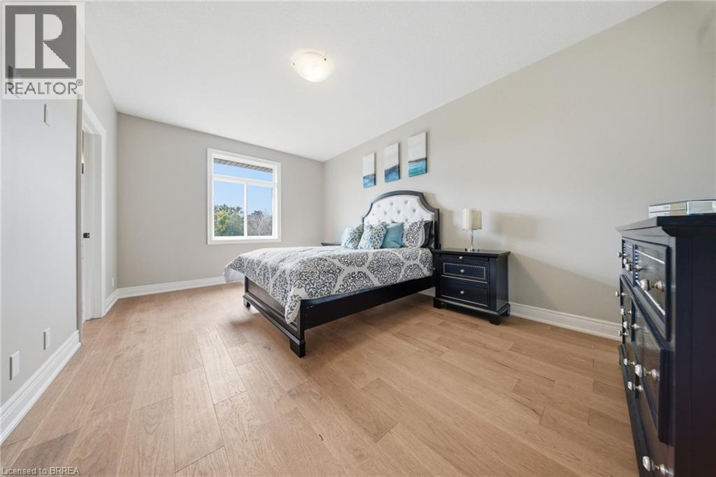105 CRADDOCK Boulevard - Image 12