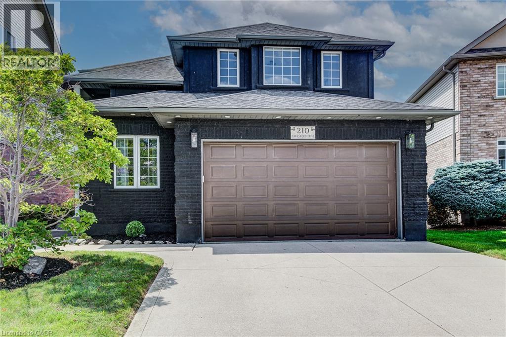 210 HAWKSWOOD Drive - Image 31