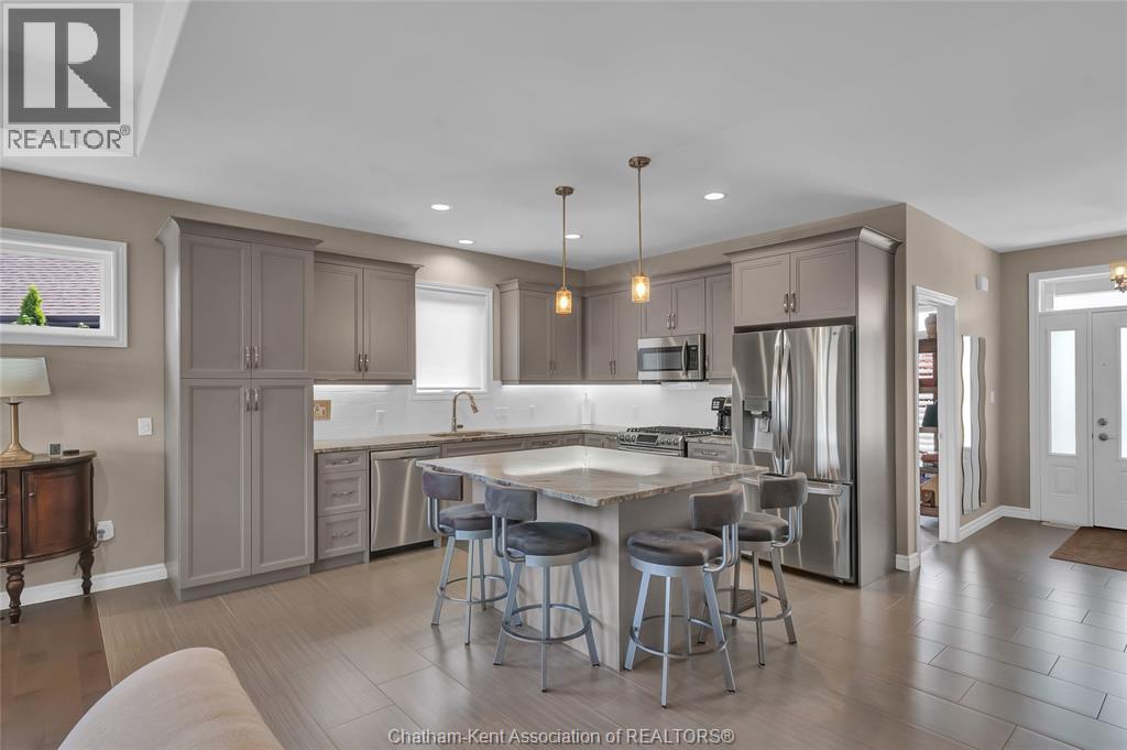 67 Valencia DRIVE - 3