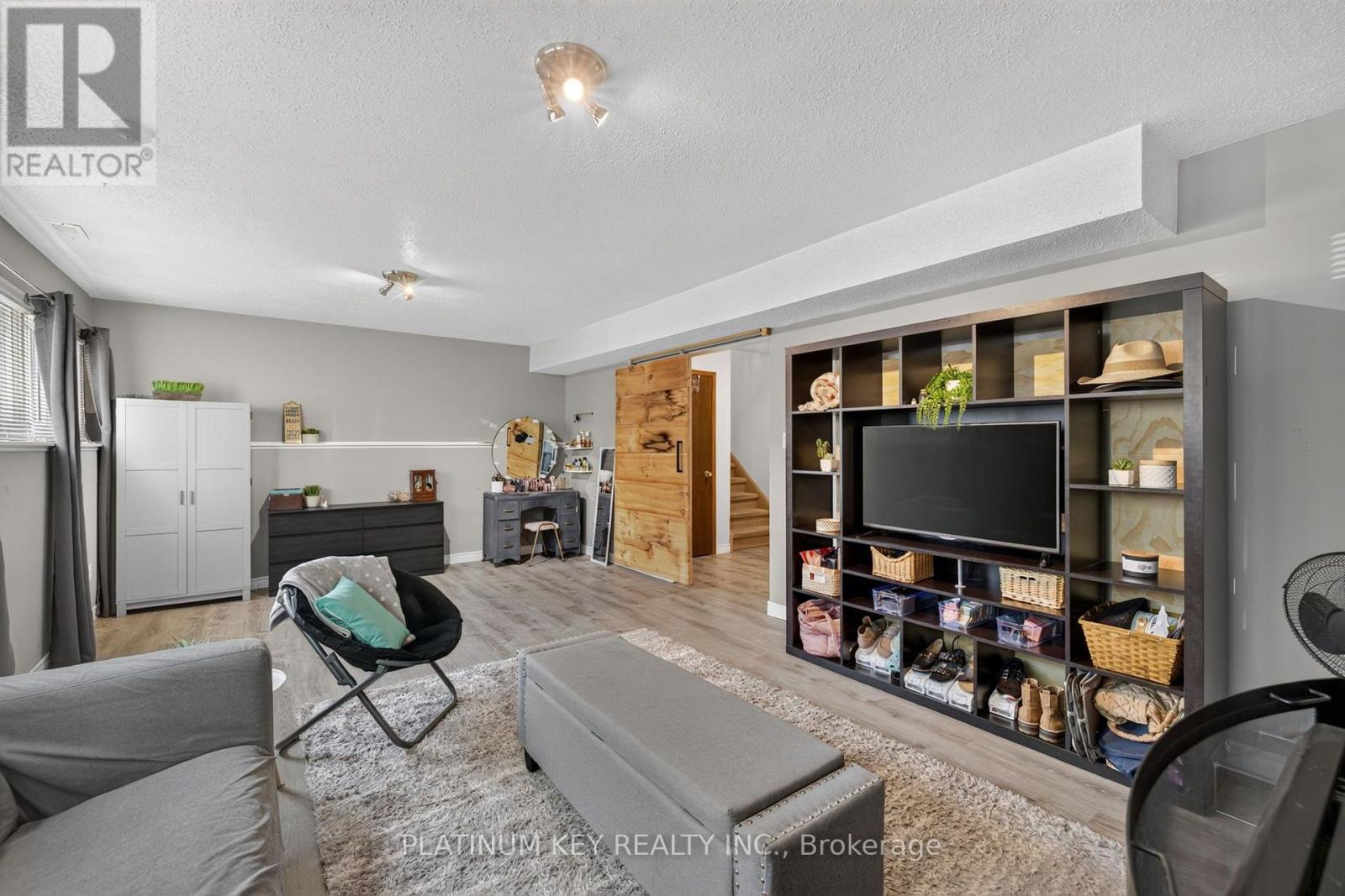 208 SOUTHFIELD DRIVE - 30