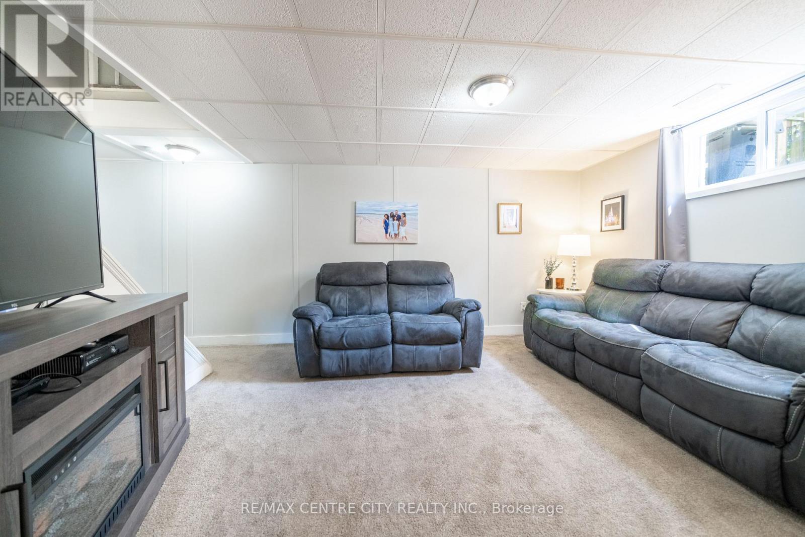 242 RAPLEY STREET - 25