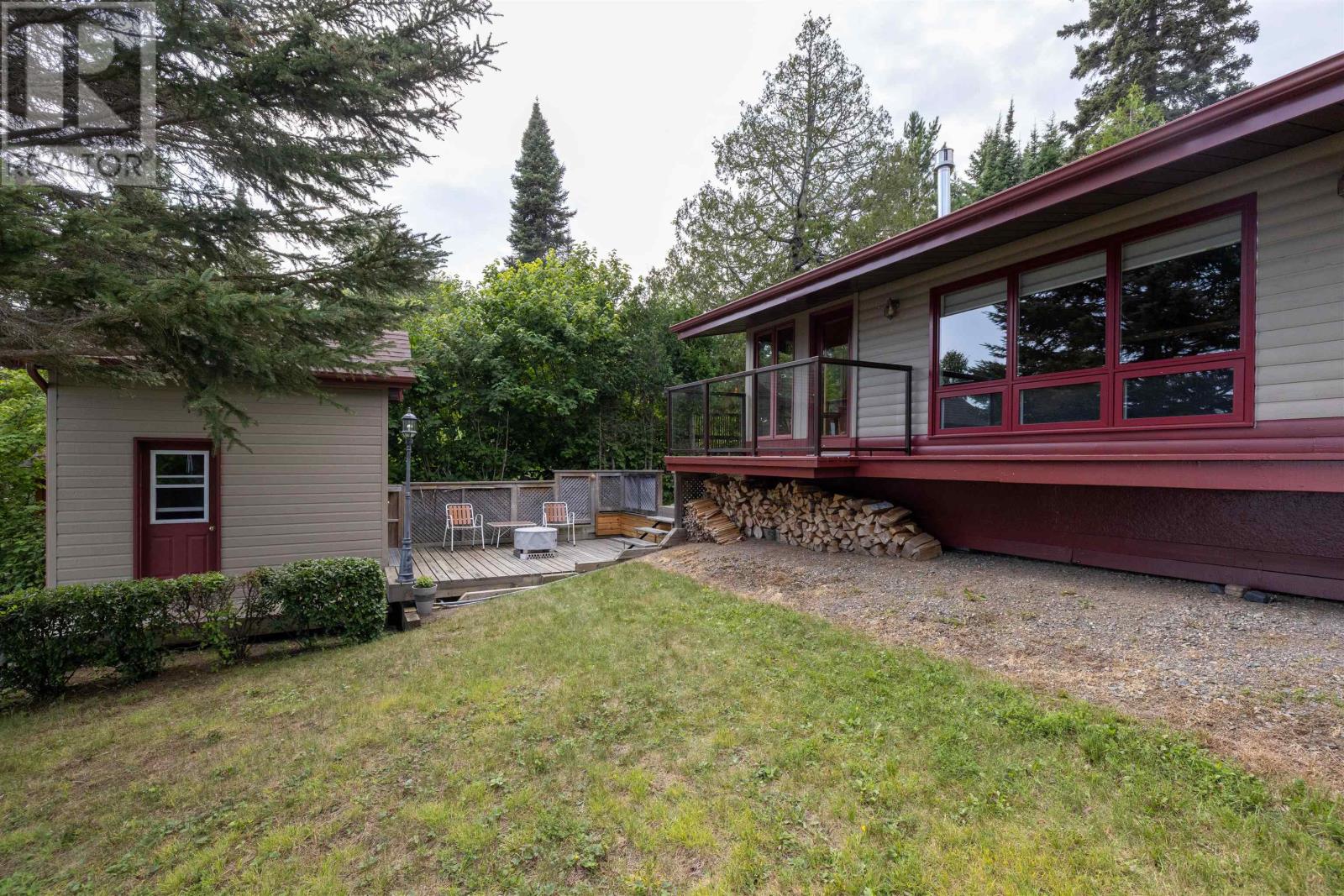2503 Scott DR - Image 4