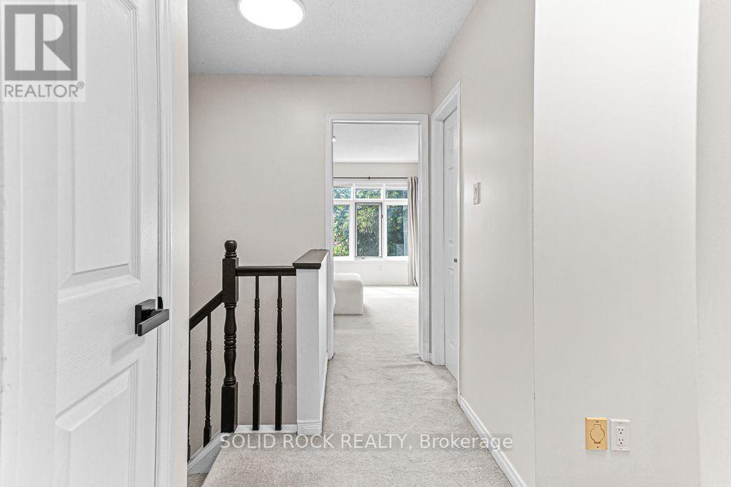 49 LONGSHIRE CIRCLE - Image 16