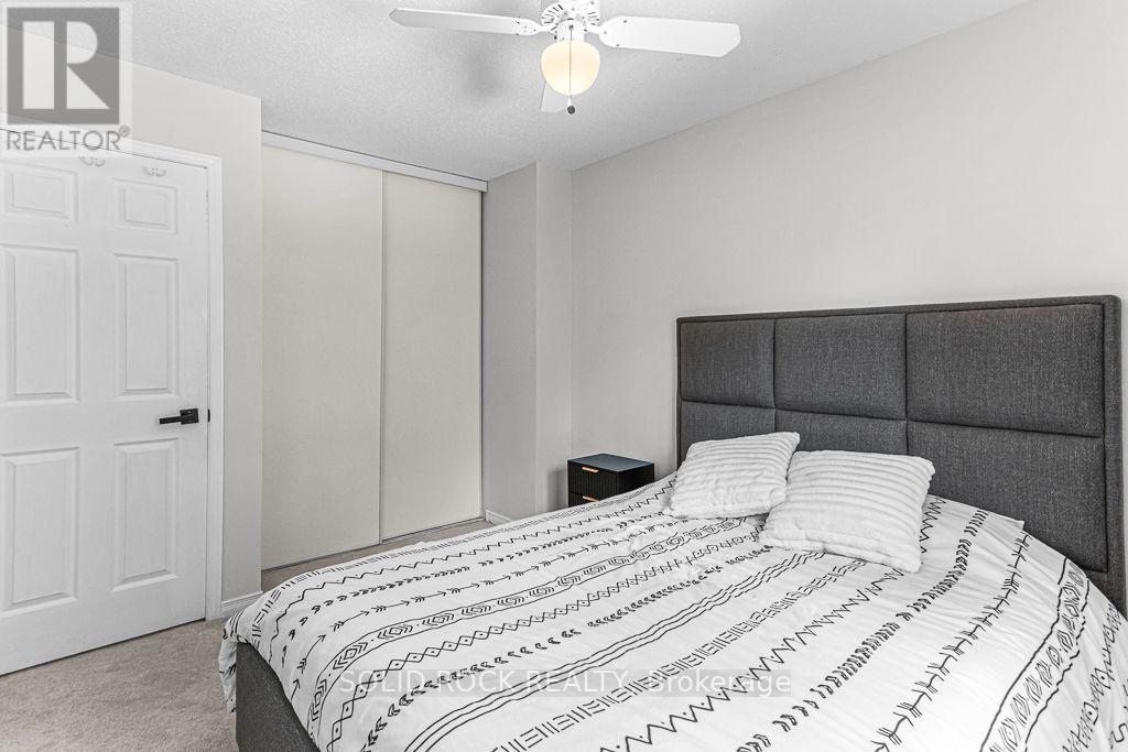 49 LONGSHIRE CIRCLE - 23