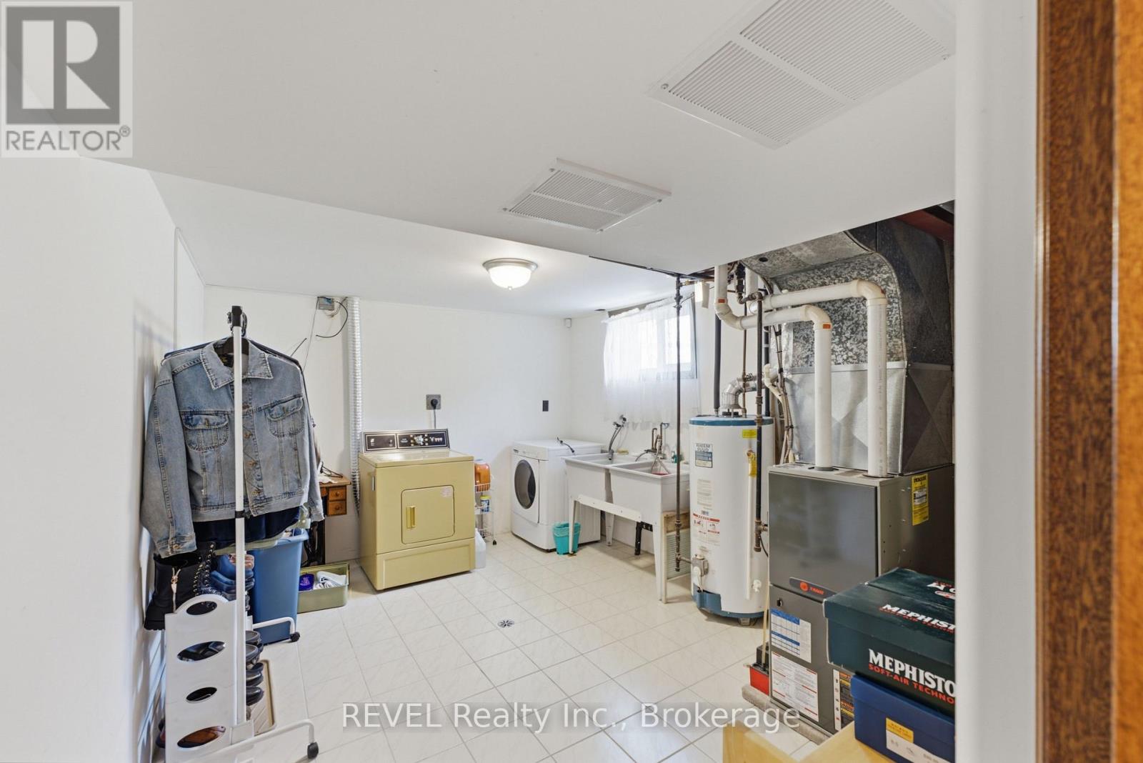 36 RAMSEY STREET - 28