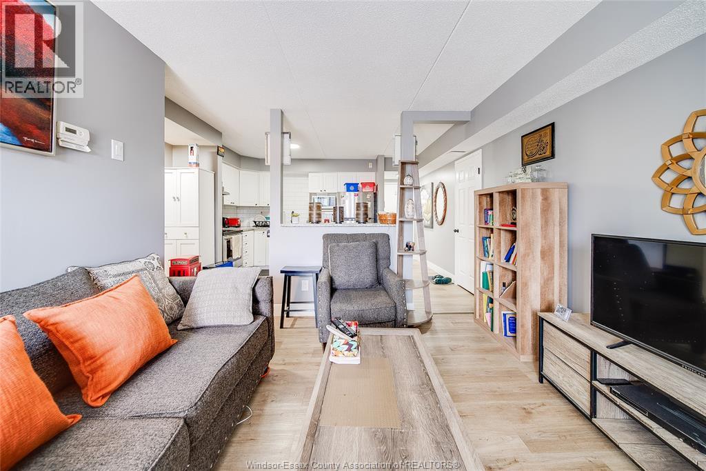 #204 1323 LANGLOIS AVENUE - Image 10