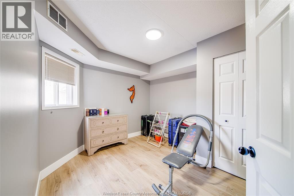 #204 1323 LANGLOIS AVENUE - Image 20