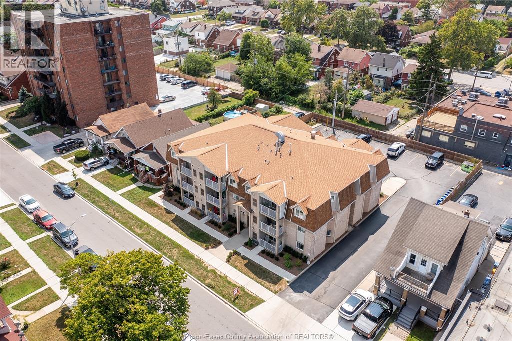 #204 1323 LANGLOIS AVENUE - 28