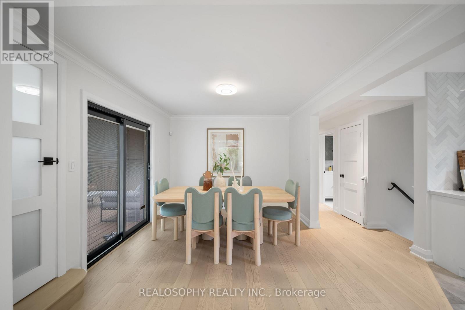 69 SQUIRES AVENUE - Image 5