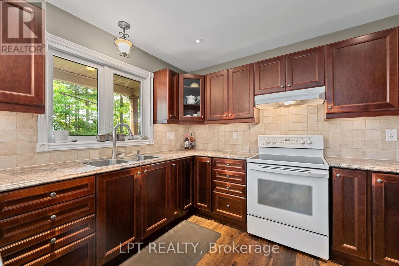 2 BIRCH KNOLL ROAD - Image 16