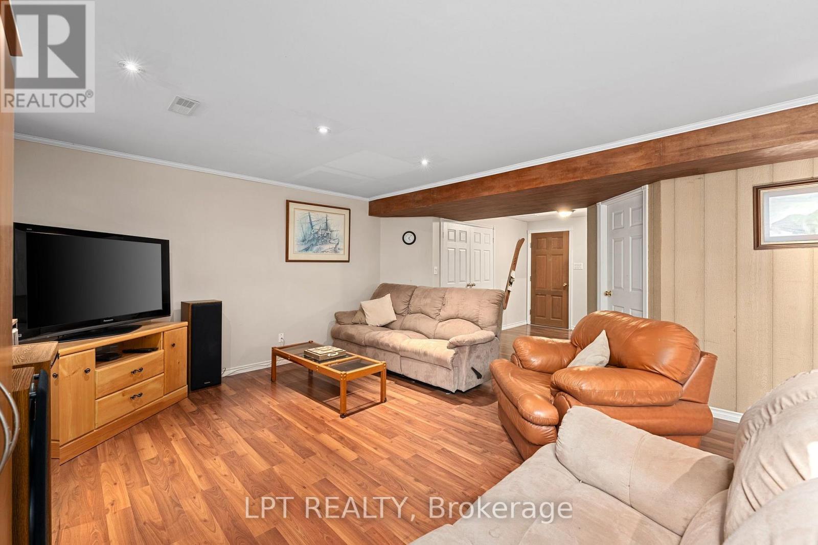 2 BIRCH KNOLL ROAD - 34