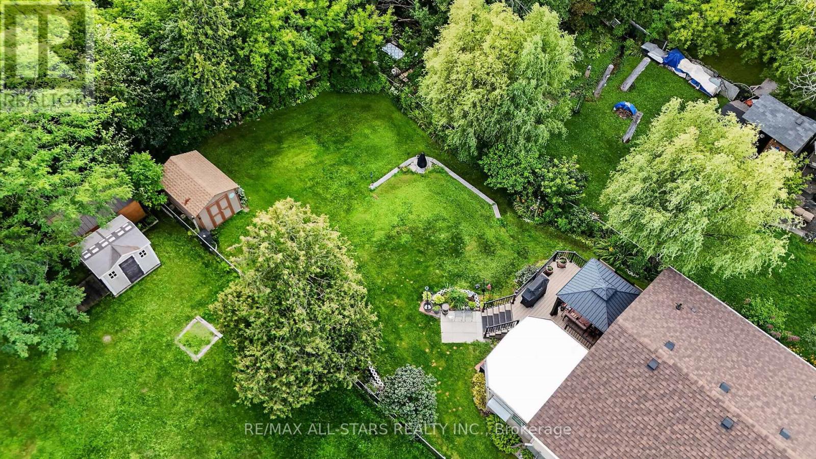 117 RIVERGLEN DRIVE - Image 44