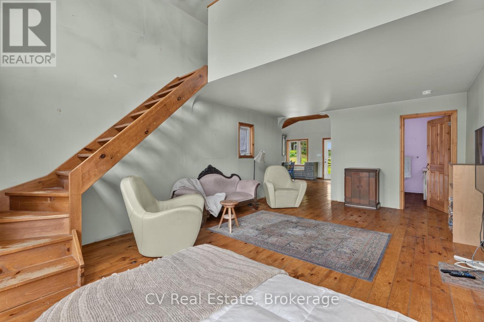 625 CHETWYND ROAD - Image 23