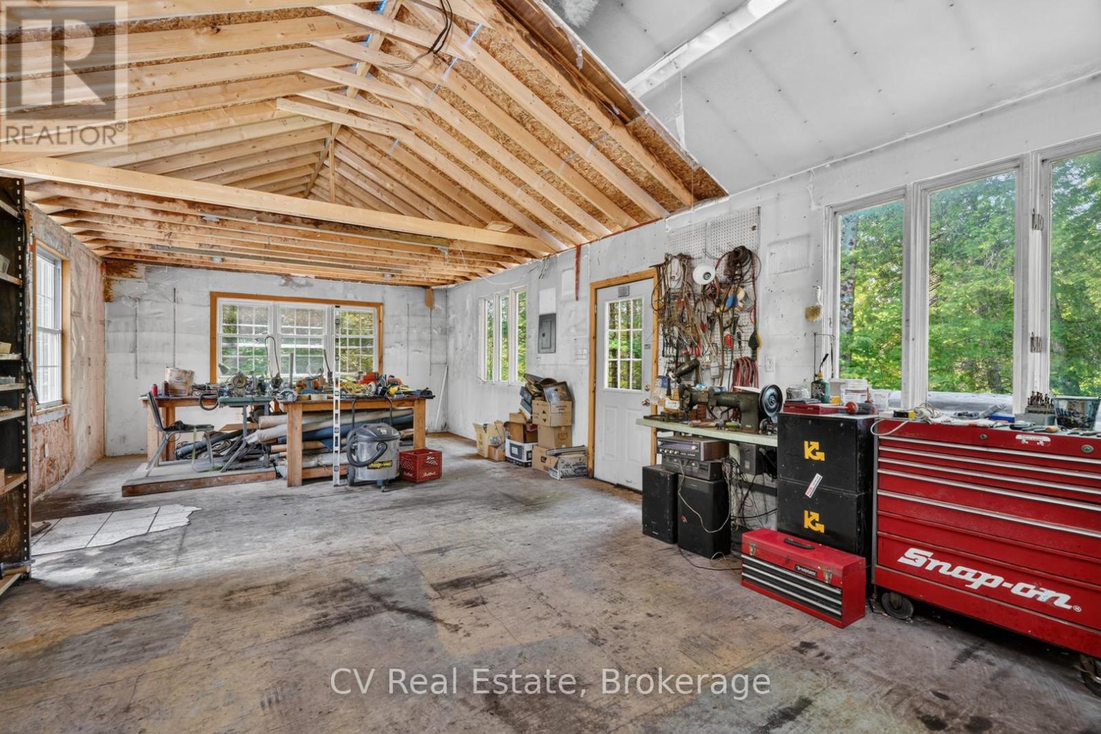 625 CHETWYND ROAD - Image 5