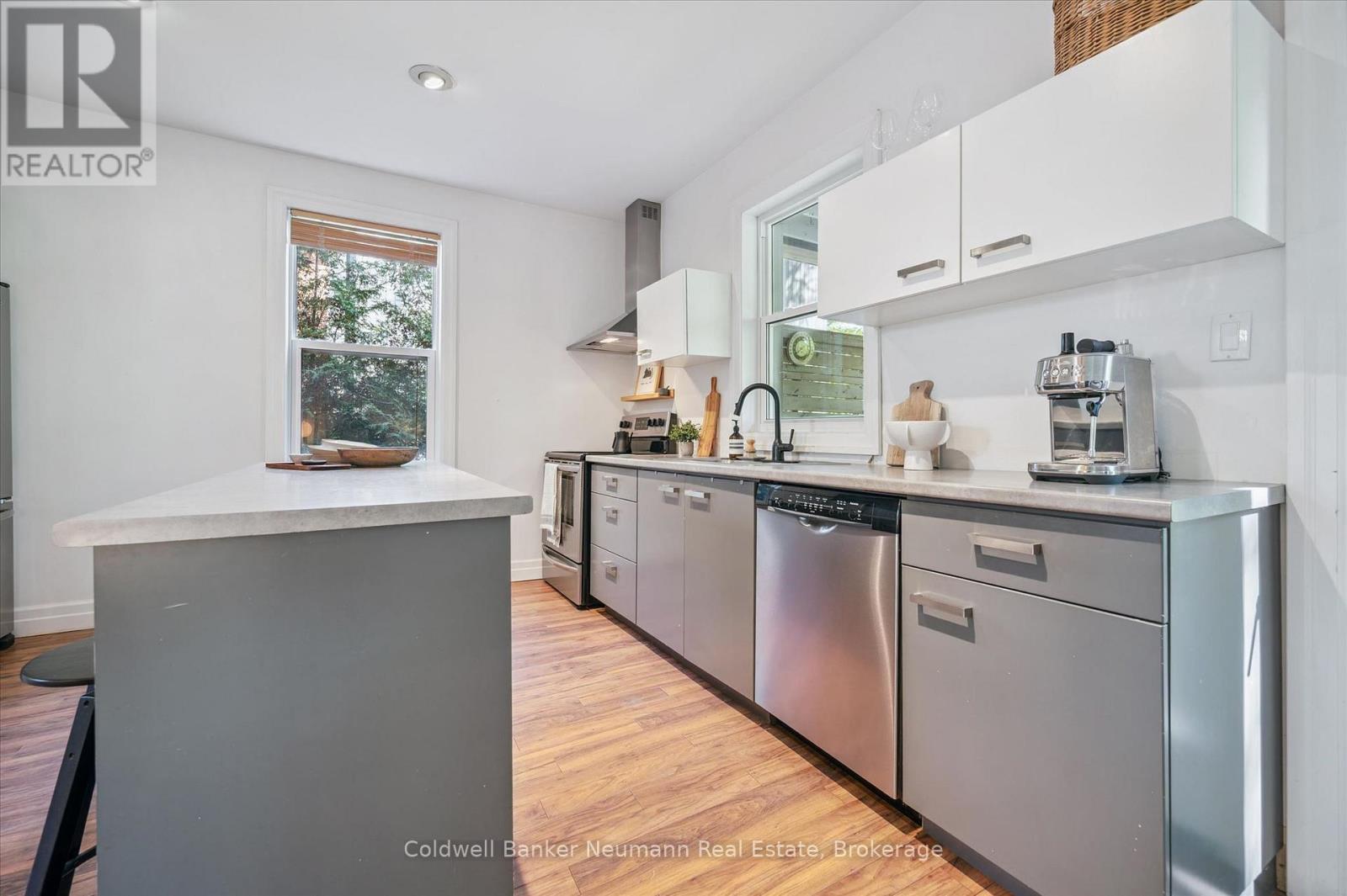 67 GROVE STREET - Image 10