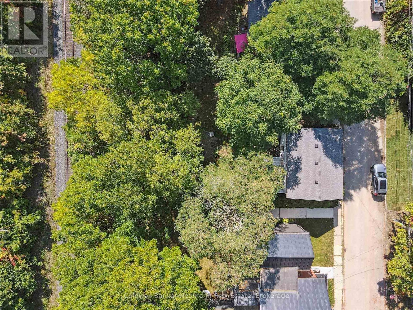 67 GROVE STREET - 38