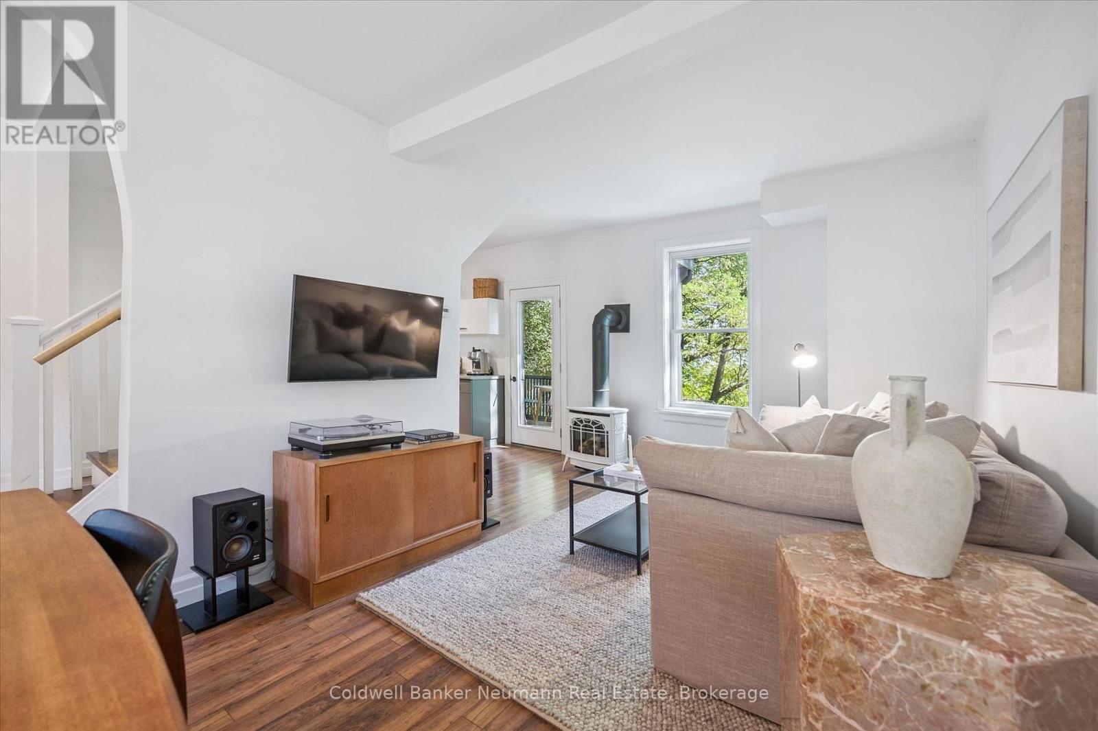 67 GROVE STREET - Image 5